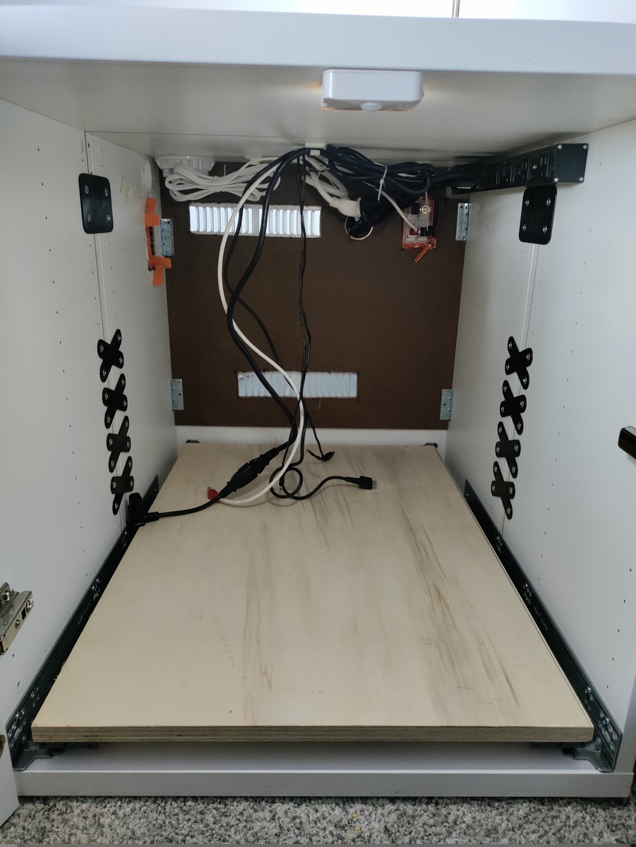 nerddadaf's tweet photo. @hackaday Does this count? Server cabinet with a slide made from two IKEA Bestà https://t.co/7CDpCr7Sv6