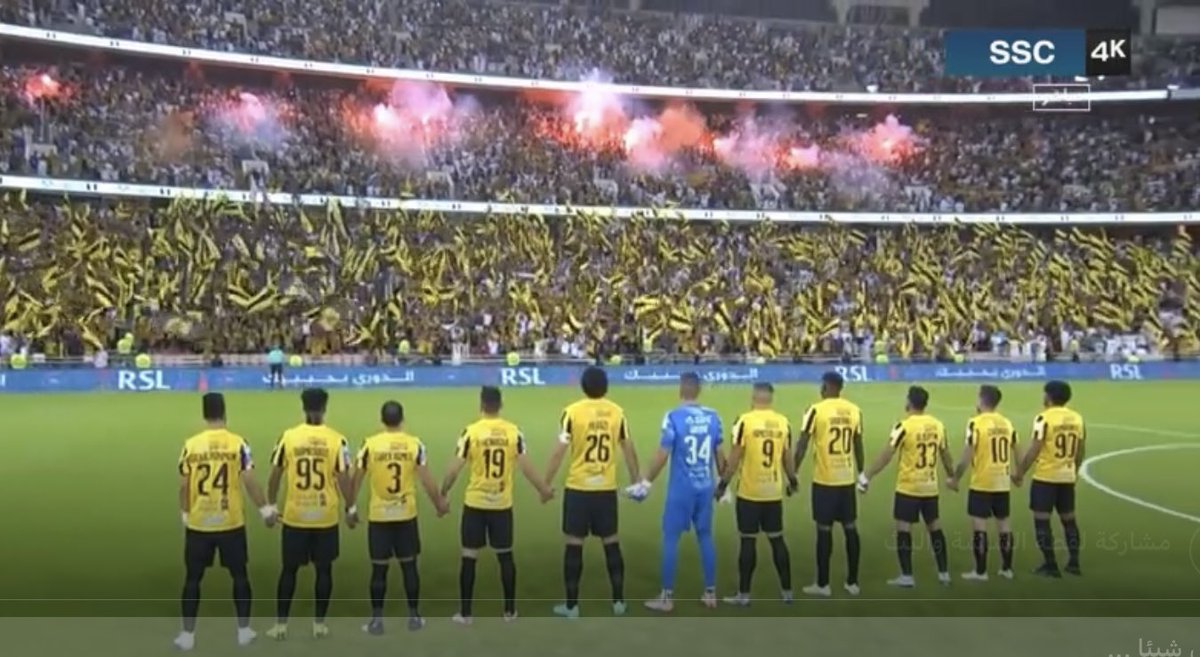 bilil2l's tweet photo. @qahtany_ahmed @alghazalrc لف ألف مبروك لكل اتحادي
💛🖤💛🖤💛🖤💛🖤

يارب فرحة تجبر بخاطري يارب
@qahtany_ahmed https://t.co/61Q0xmPDH3