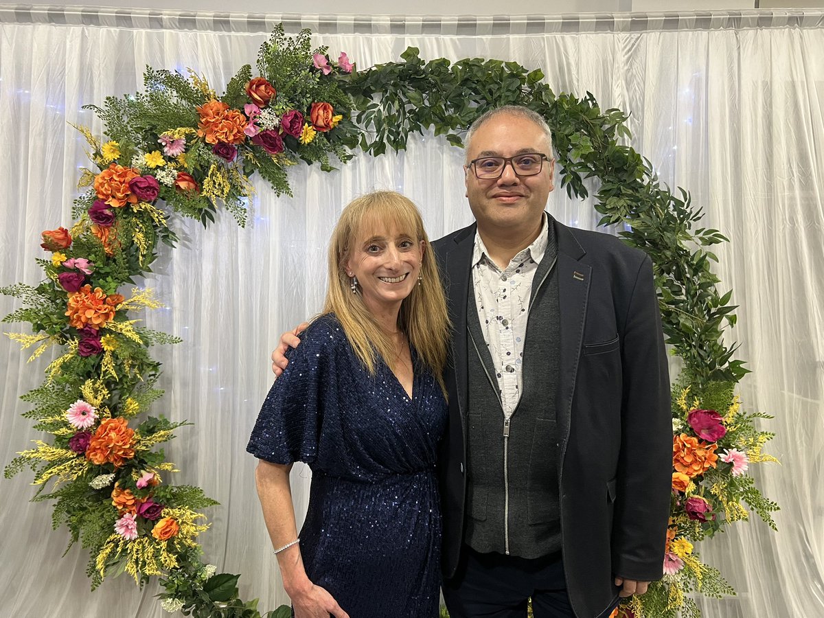 firewool's tweet photo. Congratulations to @RedbridgeLive Suzanne Wright for organising such an amazing celebration of #Redbridge #Teachers &amp; #EducationStaff at #RedbridgeEducationAwards this evening https://t.co/My3jnH3jRy