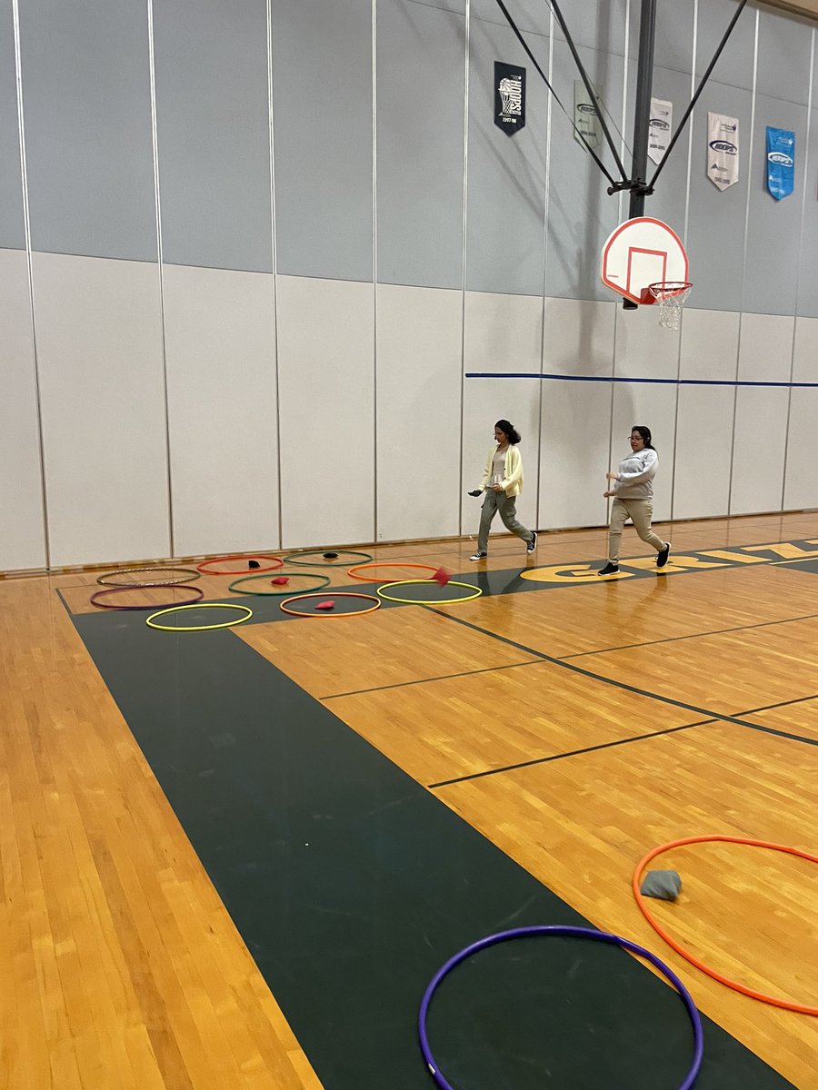 Sarah Brucher tweet media