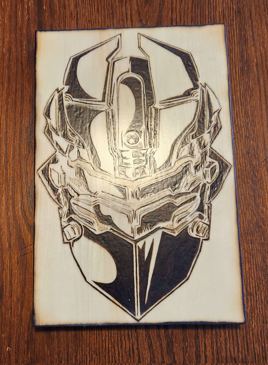 WoodburningTom's tweet photo. After many months chilling on the shelf, this Dead Space piece finally found its home with @TheDennisFant. https://t.co/VLr74rkj9o