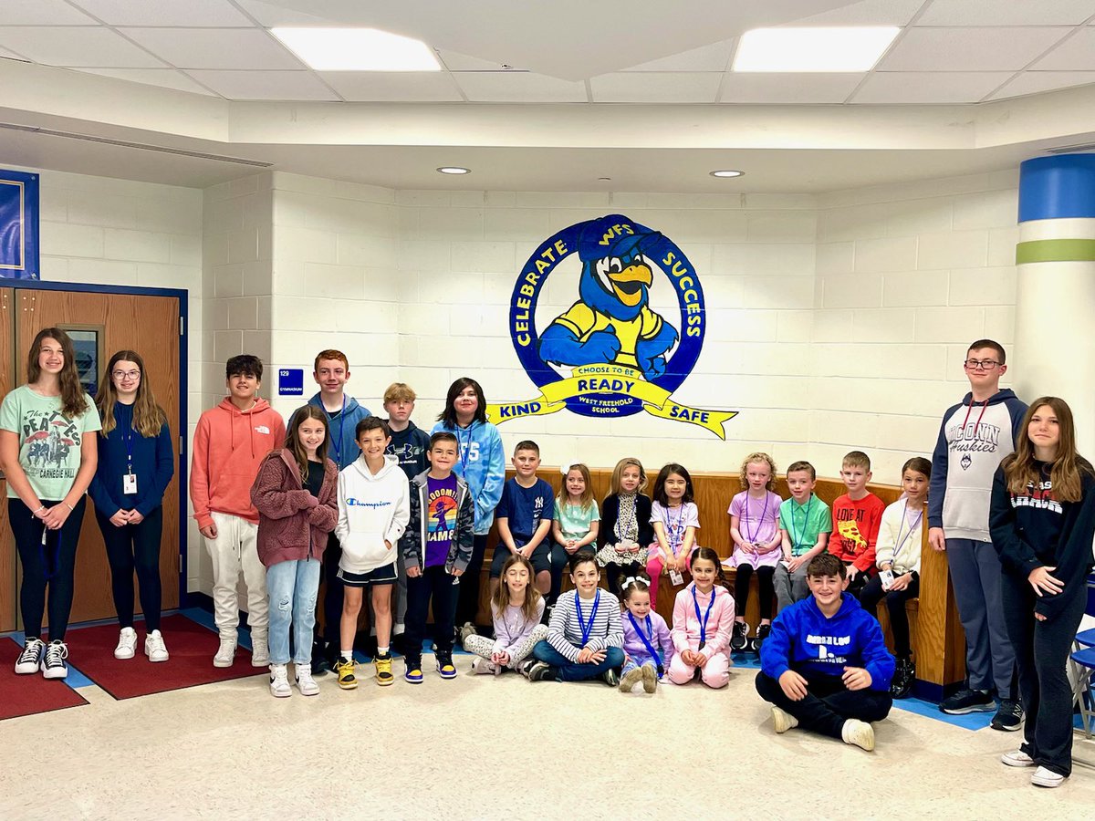 Laura Cecilione tweet media