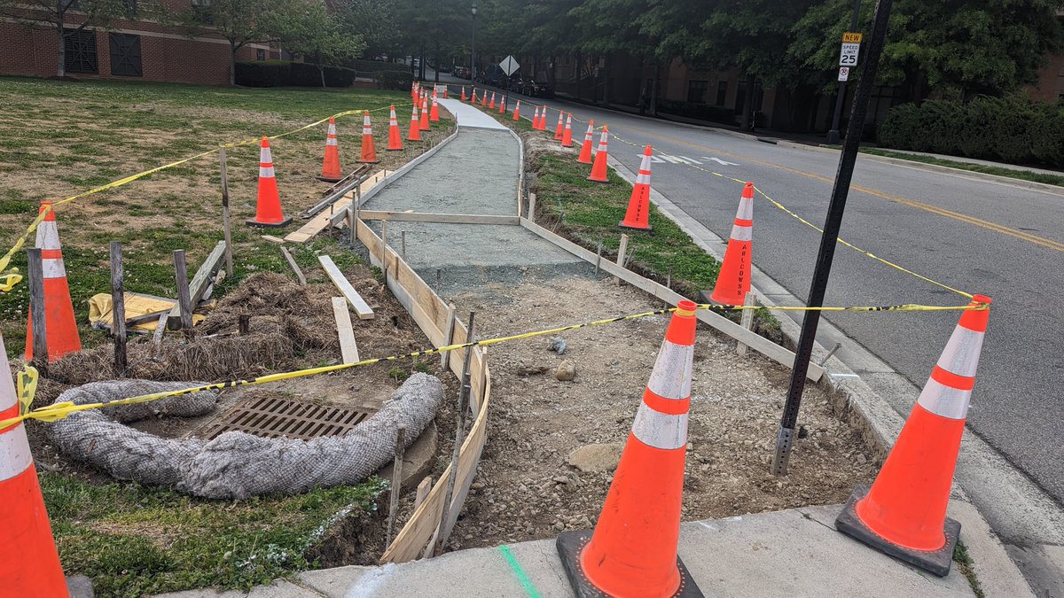 alongthepike's tweet photo. On my way to Transportation Commission tonight, I spotted a new sidewalk being built as part of a Neighborhood Complete Streets Project! https://t.co/o8HaDo3rn0