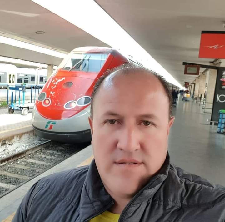 Autoextragti's tweet photo. Nos embarga un dolor infinito por la partida de Carlitos Bernal. Como nosotros, un amante de los fierros, y en especial de Toyota, además de gran tipo. Muchos recuerdos nos deja su paso por estos lados. Ya lo alcanzaremos, Carlitos.

@DISTOYOTA @ToyotaCol https://t.co/e8ZijSFRvC