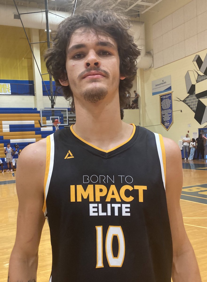 Shun Williams (@ontheradarhoops) on Twitter photo 2023 WF Tynan Becker plays the game like a mature college player already. He shoots it at range, sees the floor with vision, and has athleticism to make plays in traffic
RECAP: <a href="/JL_Hemingway/">Jonathan Hemingway</a>
ontheradarhoops.com/otr-sweet-16-s… 2023 WF Tynan Becker plays the game like a mature college player already. He shoots it at range, sees the floor with vision, and has athleticism to make plays in traffic
RECAP: <a href="/JL_Hemingway/">Jonathan Hemingway</a>
ontheradarhoops.com/otr-sweet-16-s…