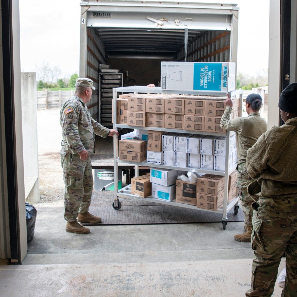 USArmyReserve's tweet photo. 38th Regional Support Group Supports Guardian Response 2023!
The 38th RSG facilitates and conducts life support operations such as providing food, lodging and computer system functionality assistance during the Army Reserve portion of the month long #GR23 exercise. https://t.co/Zt8bOqZaqh