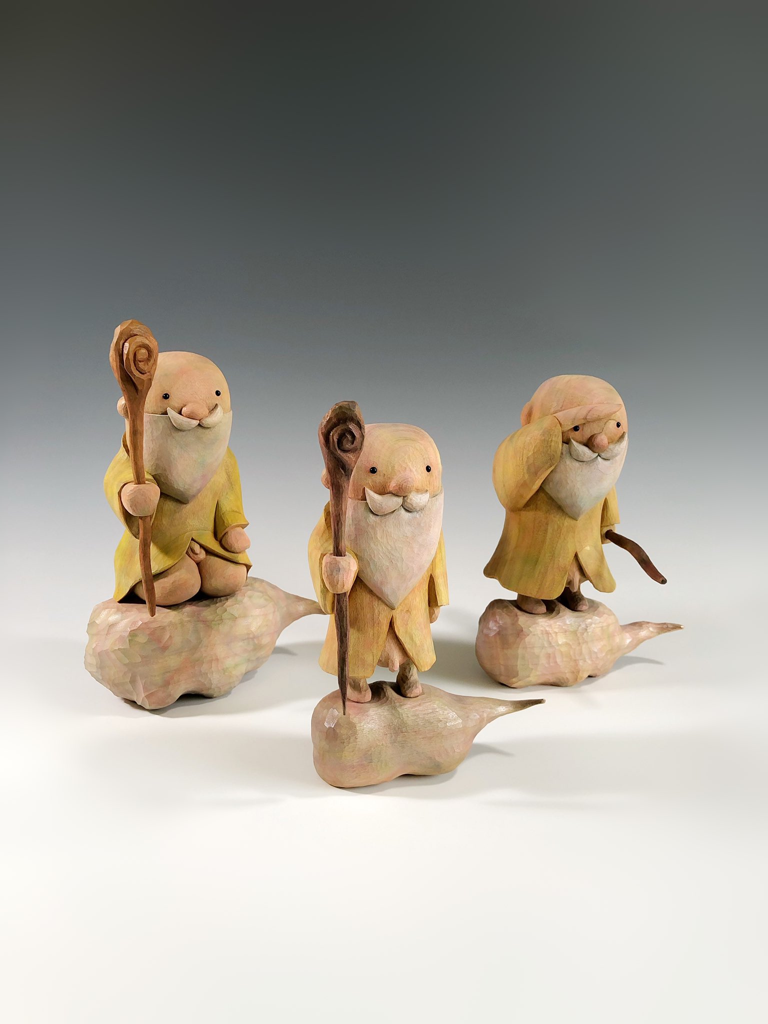 田島享央己彫刻作品檜うさぎユニーク作品