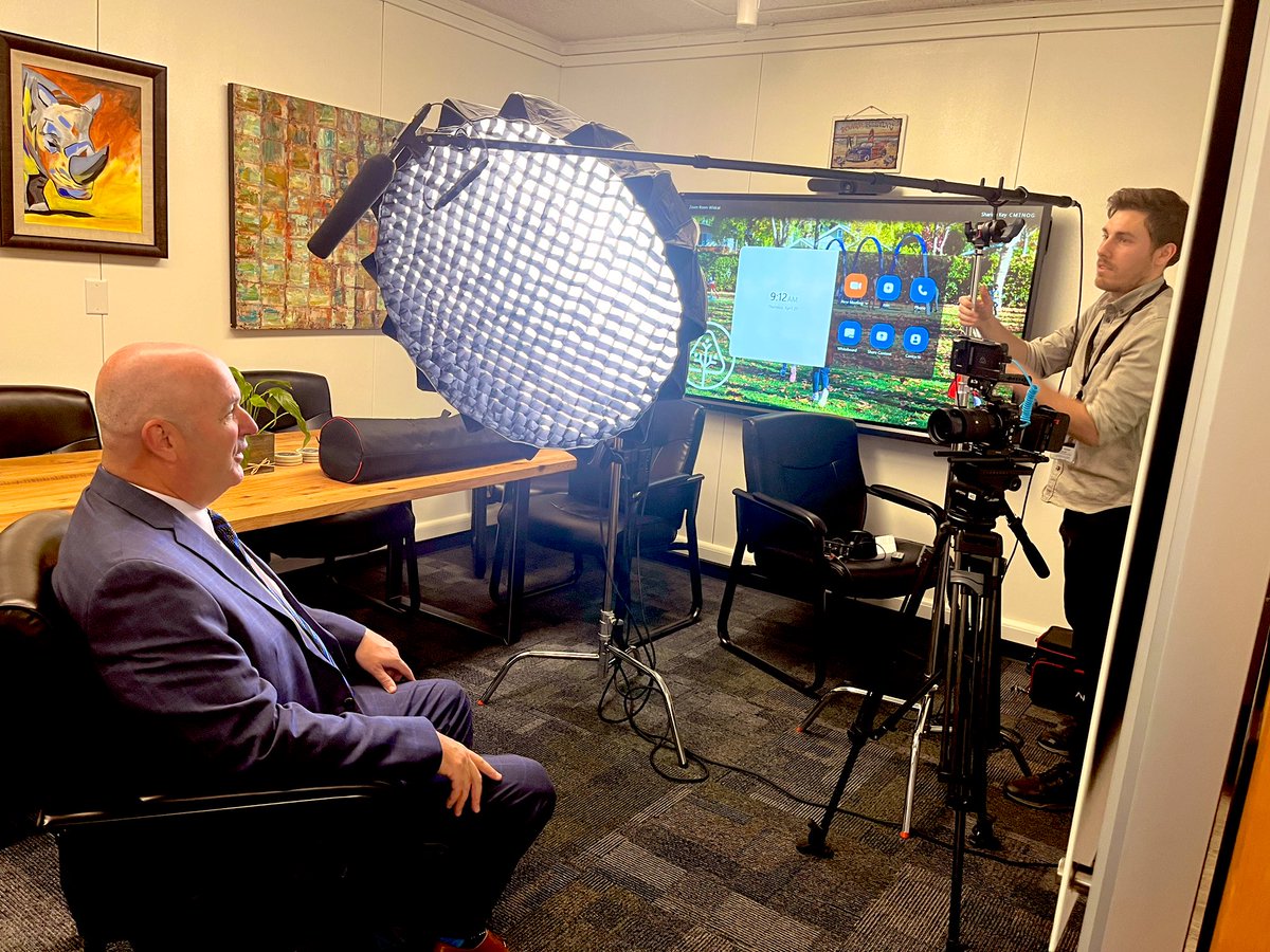 JeongVChoe's tweet photo. Hoffman Award interview and video recording session with @SCCOE to recognize Paly Child Development Pathway program. Some serious set up in the Superintendent @DonAustin_SUP office. Congratulations, @palyecd! https://t.co/ebg2KYOv0H