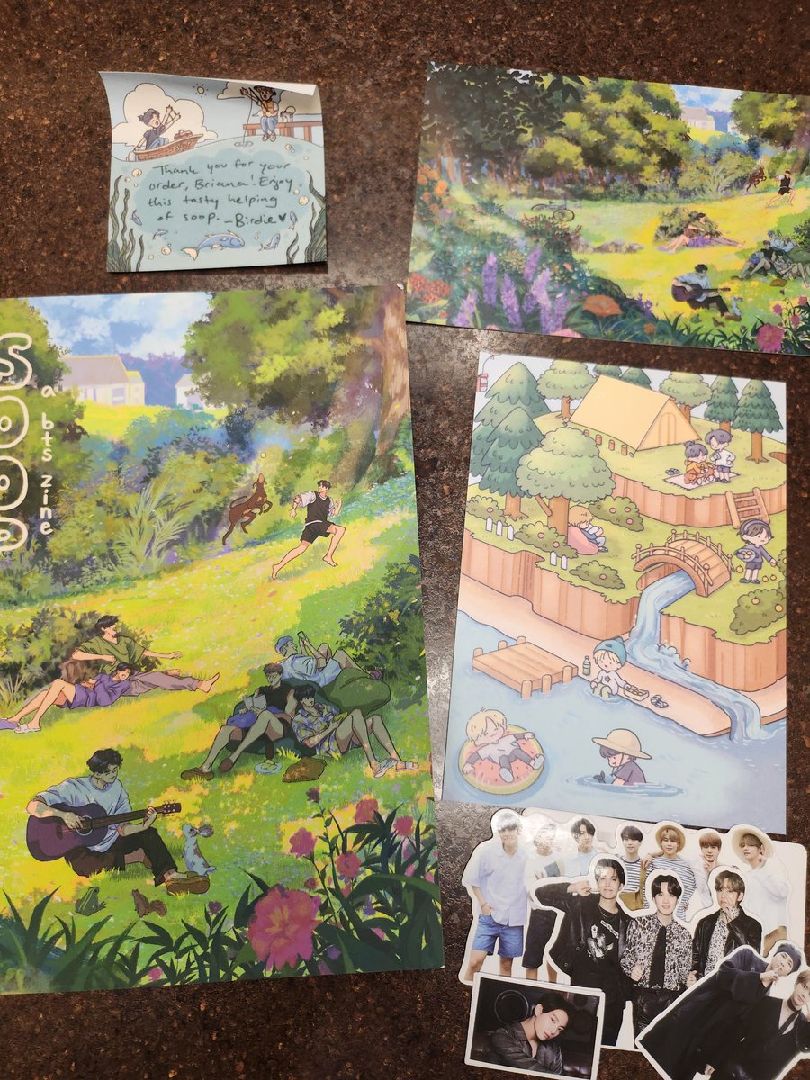 Got my <a href="/soupzine/">soop zine 🍃 vol 1 complete!</a> !! thank you so much, I love it with all my heart aaaaaaa I'm so happy there were still some left 🥺🌻🌲✨️🪴🦋🐚🌸🍀✨️💚🍃
(please ignore the ugly work desk lmaoo I couldn't wait to open it at home lol)