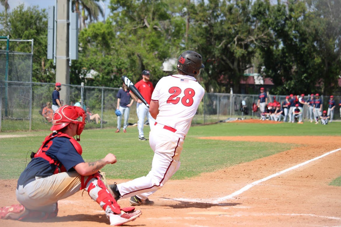 🚨ICYMI🚨

In today’s first win against Hiram, Sophomore Weston Melick, broke the program record for doubles in a season, hitting his 2️⃣2️⃣nd double on the year!! A record that has stood since 1999!!

#Relentless #DefendTheM