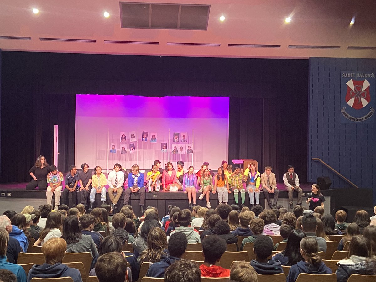 StPatPrincipal's tweet photo. Our NTS drama crew performed their original play, Bright Club, to a full house of @TCDSB elementary students from @stbrigidtcdsb @HolyCrossTCDSB @StJohnTCDSB @canadianmartyrs #StMichael #StDennis @SOArea6_TCDSB . Brilliantly done! Great audience! https://t.co/OjOmvFftqb