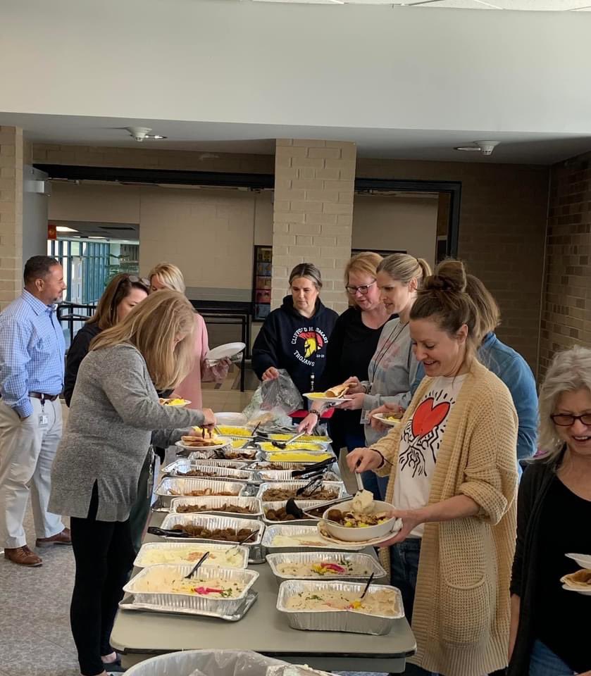 Big thank you to <a href="/pita_way/">pitaway</a> located off Richardson Road in Commerce for providing our <a href="/CliffordSmart/">Clifford Smart MS</a> staff free catering.  Great food and even better service.  Better yet, the owner is a former student! #community <a href="/WalledLkSchools/">Walled Lake Schools</a>