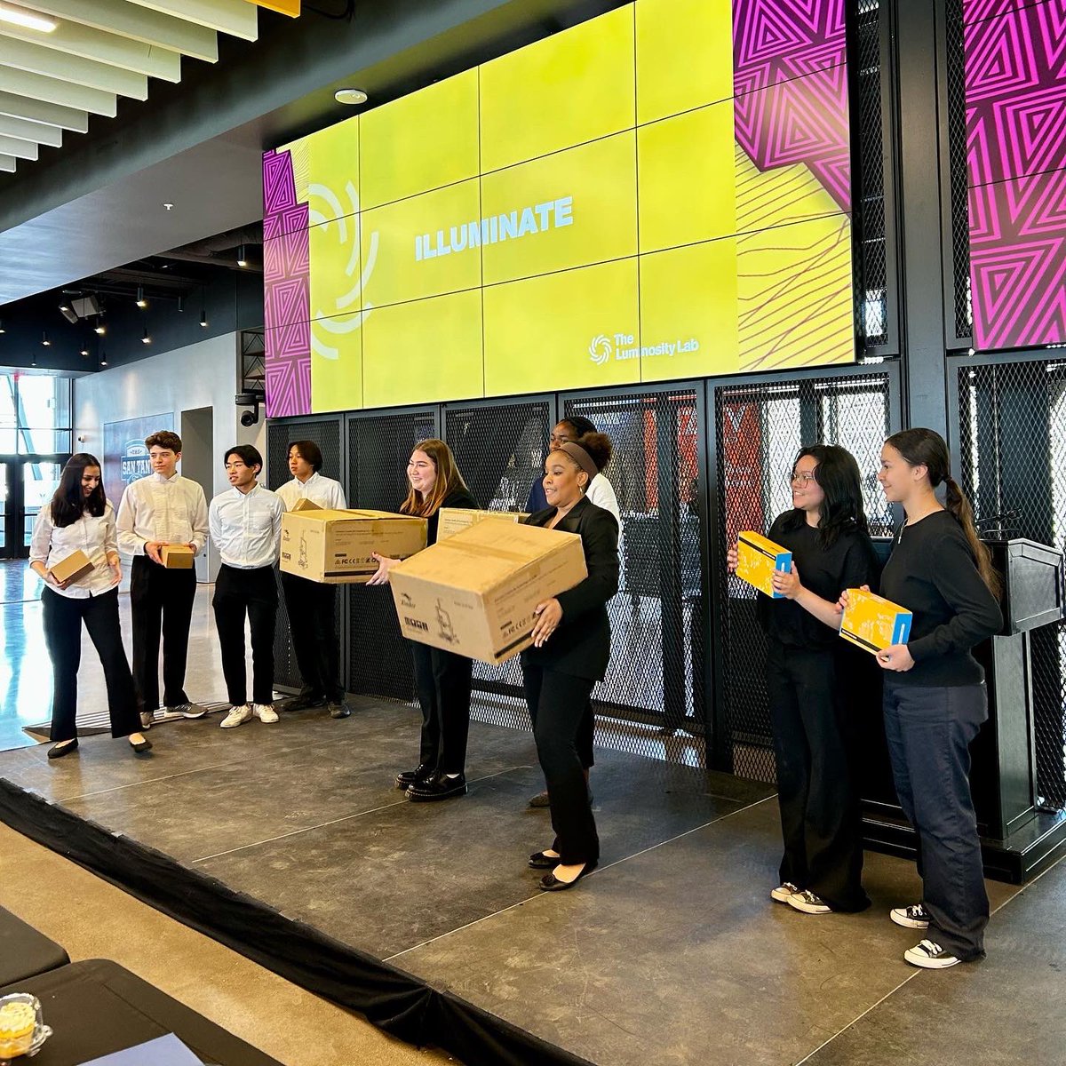 The Luminosity Lab tweet media