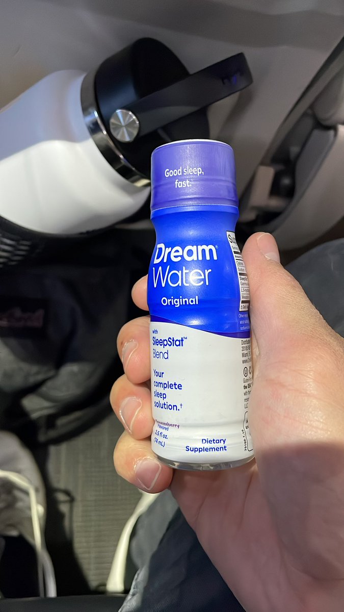 tylerfeese's tweet photo. This is so good for long flights. I once took it on a flight from LAX to the Philippines and no joke slept for 12 hours https://t.co/mHNugHWRuW