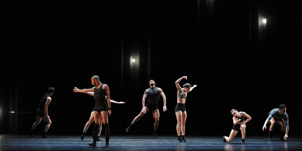 This weekend! Cuba's hottest contemporary dance company #MalpasoDance <a href="/RMTS_Victoria/">Royal Theatre & McPherson Playhouse</a> April 28 + 29  Tickets from $31! 250-386-6121 bit.ly/42eLXea