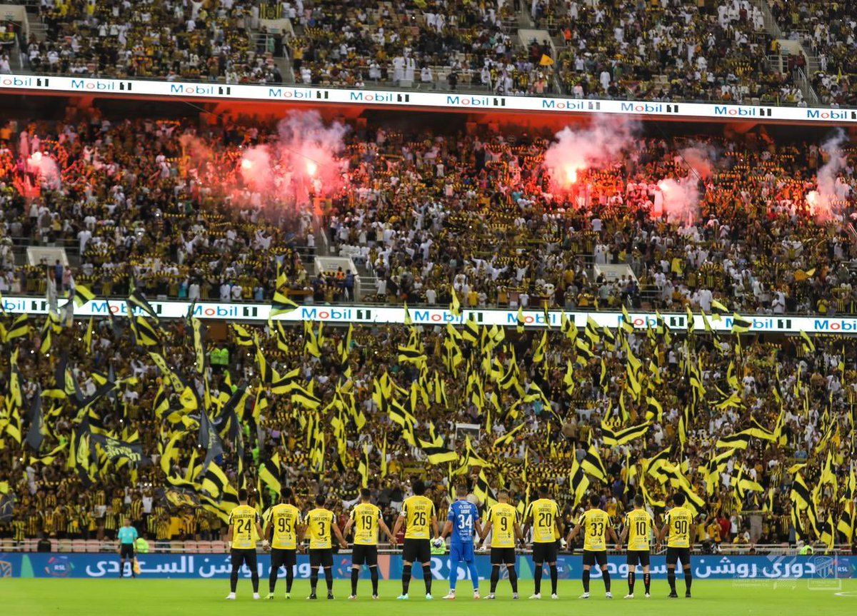 Hamedallah_9's tweet photo. الحمد لله هذا من فضل ربي 🖤💛 https://t.co/ez8WqXVT5D