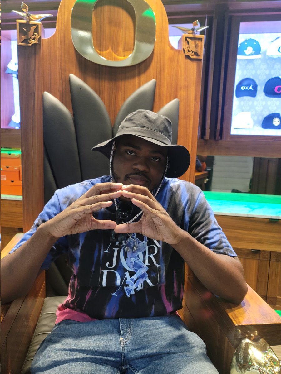 msyasmin's tweet photo. #Brotherduck #HarlemFlock https://t.co/AEGVXwSzkv