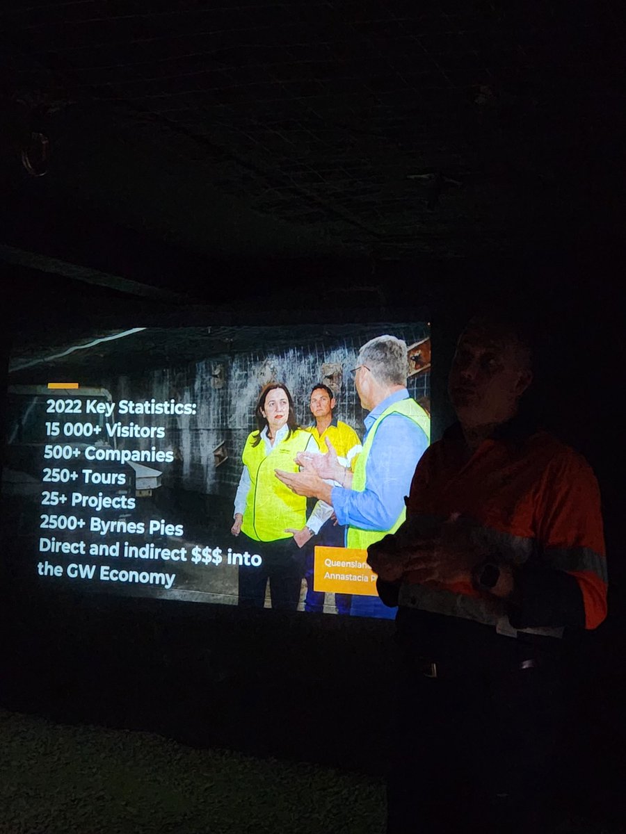 QSP73Z's tweet photo. Resources Centre of Excellence in Mackay. Incidentally, Byrne's Pies now employs three FT staff just to supply catering to the facility! #innovationprecinct #Queensland #mining #resourcessector #EconomicDevelopment #collaboration #METS https://t.co/sym2YvfsBo