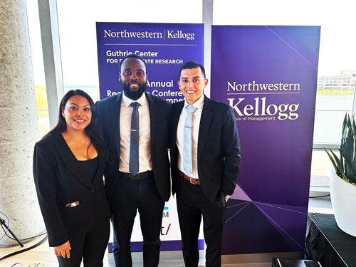 UCLAZimanCenter's tweet image. Congratulations to @uclaanderson MBA '23 candidates Jordan Ferguson, Gio Lincón &amp;amp; Betsy Linares on their 2nd place victory in Northwestern University’s @KelloggSchool Real Estate Venture Competition!  #GoBruins #WhyAnderson