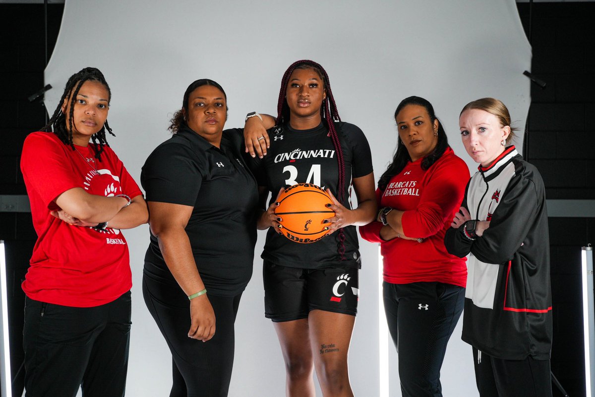 Destiny Thomas tweet media