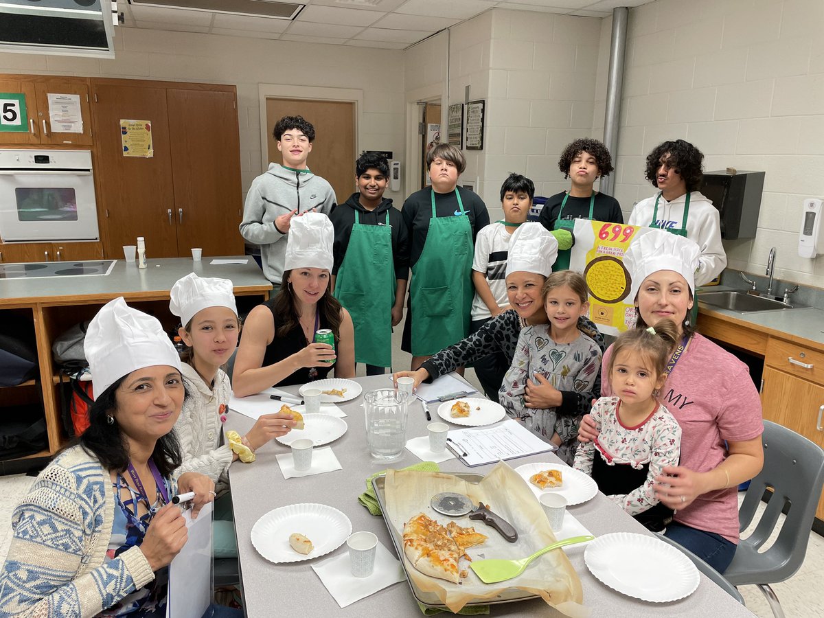 viviennewoon's tweet photo. Day 2 of Pizza Wars brought young guest judges from Take Your Child To Work Day! Thank you to so many teachers and their children who tirelessly tasted and reviewed! @LCPScte @RBMS_Official @RBMS_FACS https://t.co/0qdcAq4gUY