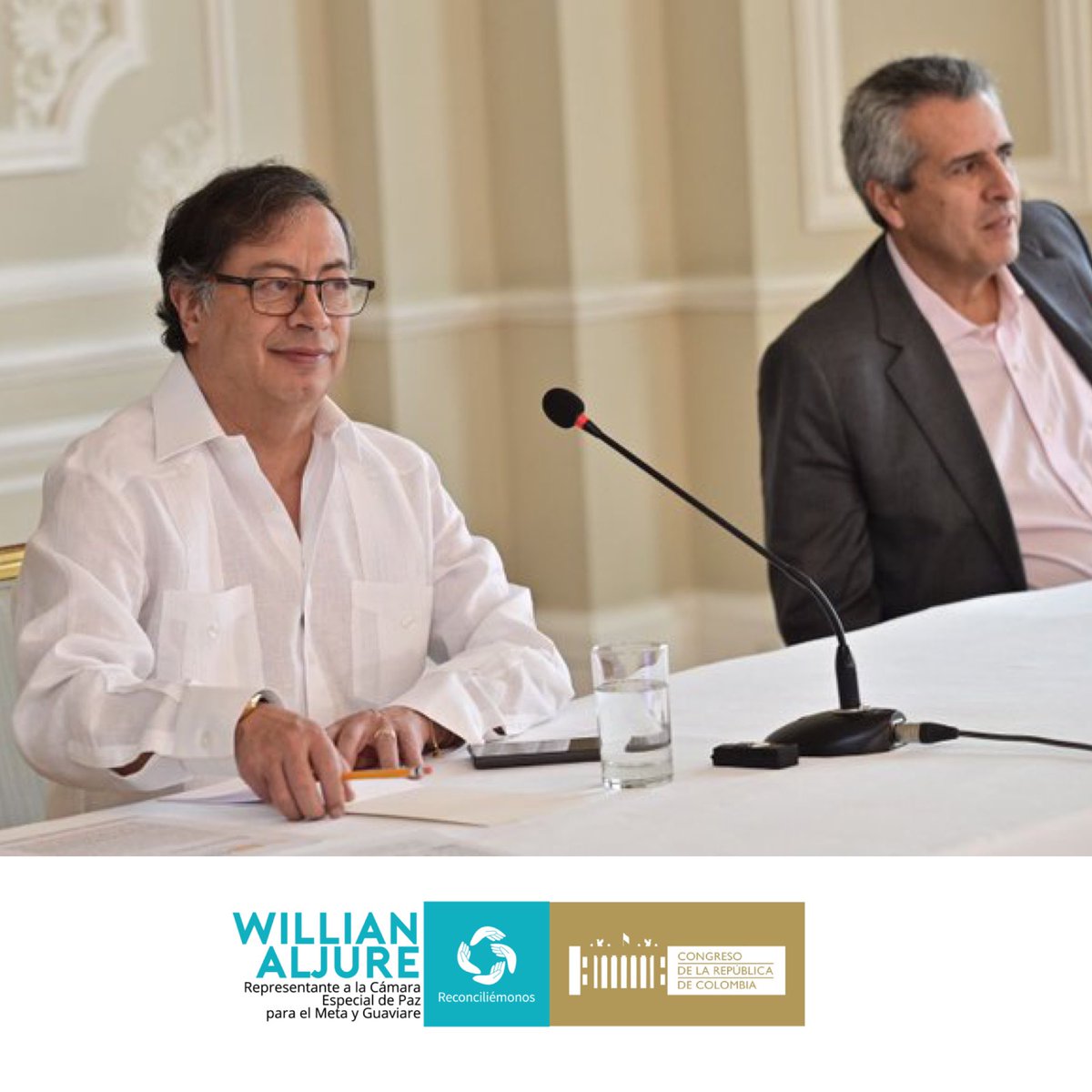 WilliamAljure's tweet photo. Nos reunimos hoy con el presidente @petrogustavo y conocimos de primera mano su nuevo Gabinete de Ministros.
Trabajaremos en conjunto por alcanzar La Paz y la Reconciliación en los territorios 🍃
#Reconciliémonos #PazTotal https://t.co/16B3R3yAjW