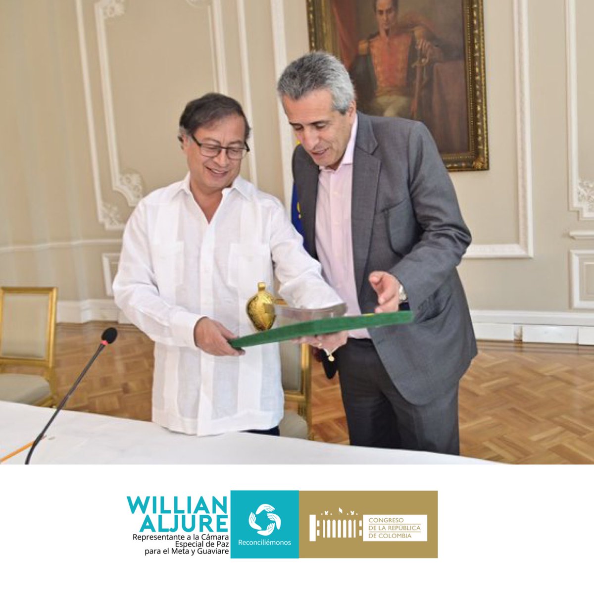 WilliamAljure's tweet photo. Nos reunimos hoy con el presidente @petrogustavo y conocimos de primera mano su nuevo Gabinete de Ministros.
Trabajaremos en conjunto por alcanzar La Paz y la Reconciliación en los territorios 🍃
#Reconciliémonos #PazTotal https://t.co/16B3R3yAjW
