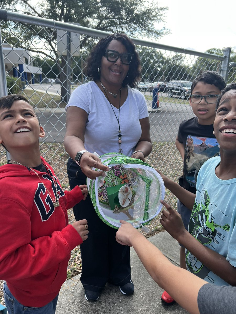 Lopez Elementary tweet media