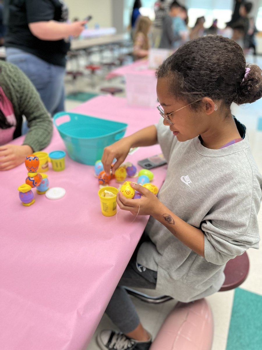 Candice Adcock tweet media