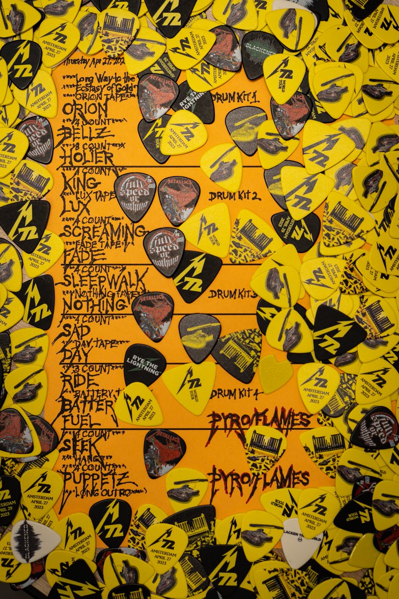 Metallica's tweet image. Night 1 of this #NoRepeatWeekend here in Amsterdam! 🇳🇱 The #M72 World Tour has officially begun!

#Metallica #M72Amsterdam #MetOnTour #DunlopPicks