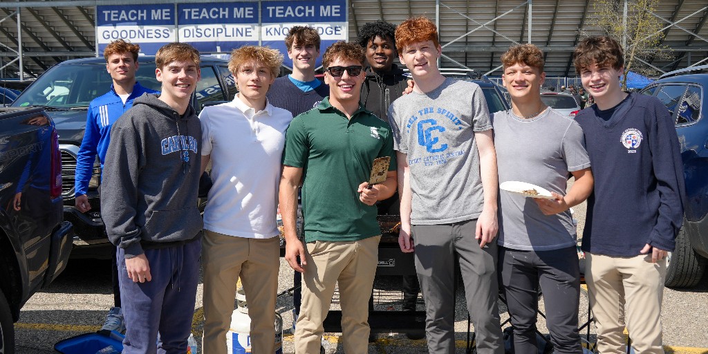 DCC1928's tweet image. It was a bittersweet day as we began our goodbyes to the class of 2023! Seniors headed outside for the annual senior bbq, enjoying their last day on campus as students. We'll miss these outstanding young men walking the halls! #BasilianBuilt #TeachMeGDK