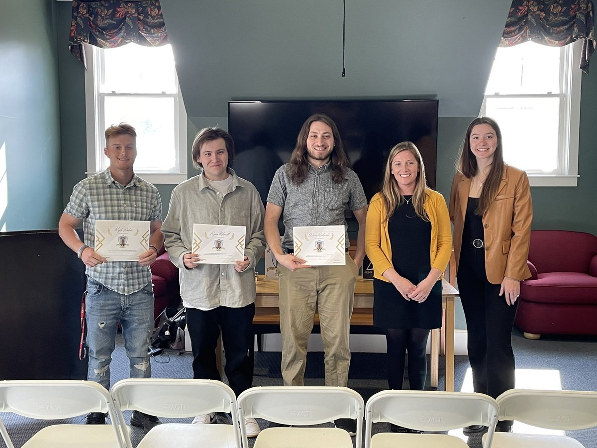 NEC_Comm's tweet photo. Congratulations to the Beta Alpha Epsilon 2023 inductees! 

Beta Alpha Epsilon is NEC’s chapter of Lambda Pi Eta, the National Communication Honor Society. 

Congratulations Adam, Elizabeth, Ryan, Darya, and Kyle! @NewEngCollege @NCA_StudentOrgs https://t.co/DwlB99pqap