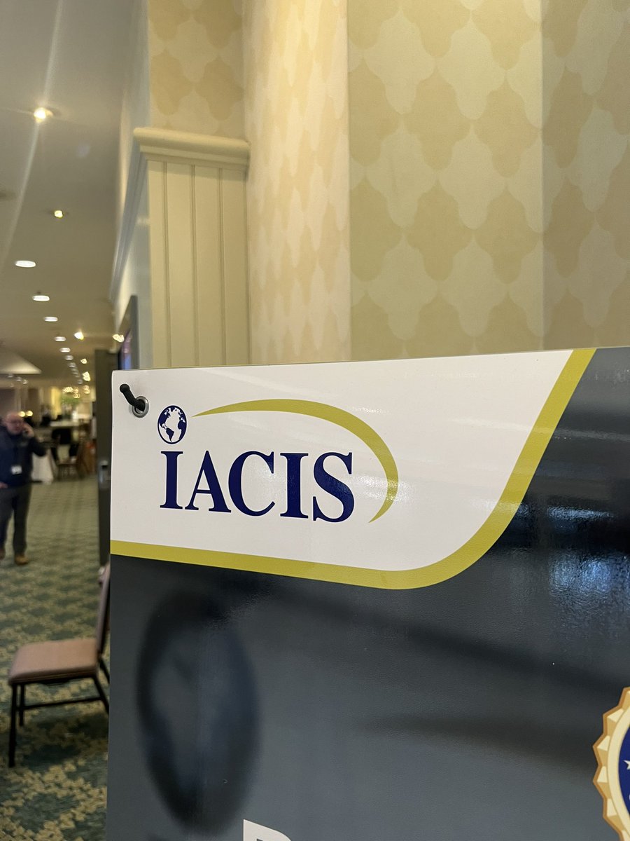 V2Forensics's tweet image. Great catching up with everyone. Glad to be able to show off our solution. Big thank you to @IACIS @spyderforensic1