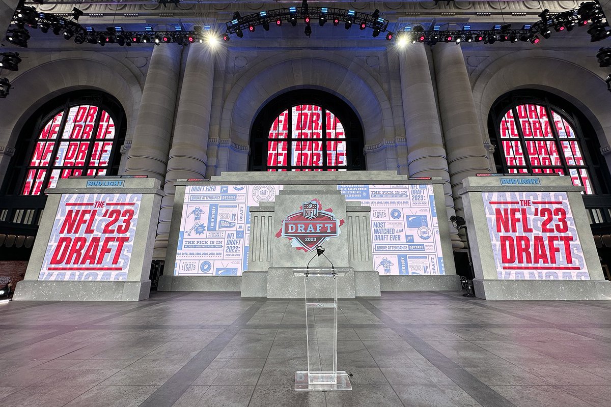 thefantasystuds's tweet photo. Who is Ready for the #NFLDraft? https://t.co/SPl2HfNaEB