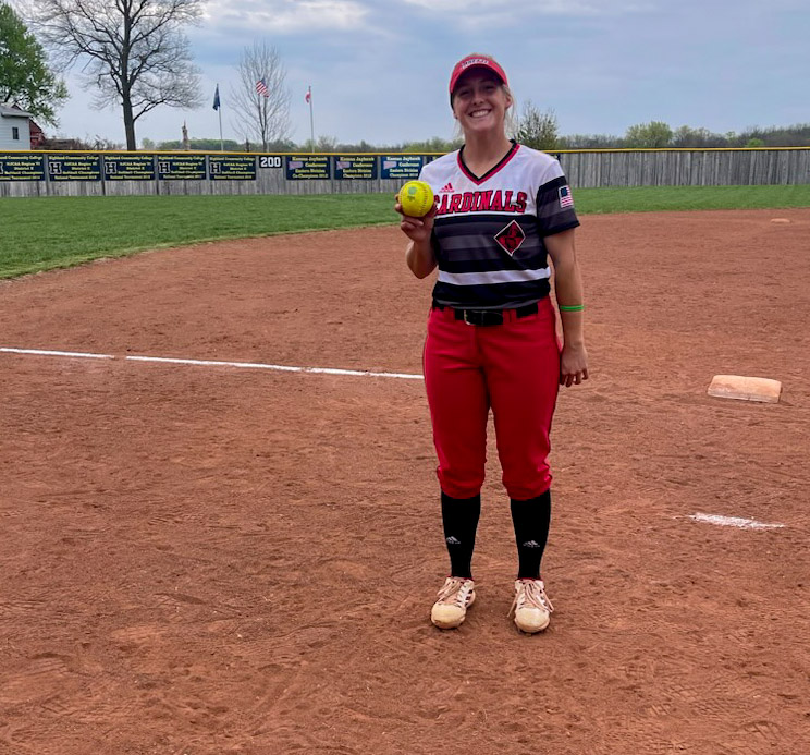 Labette (<a href="/LCCSB/">Labette Softball</a>) has a new home run queen.

Hayley Bonython, hailing from 🇦🇺, hit two home runs today at Highland to bring her single season total to 16, breaking the Cardinals' school record.