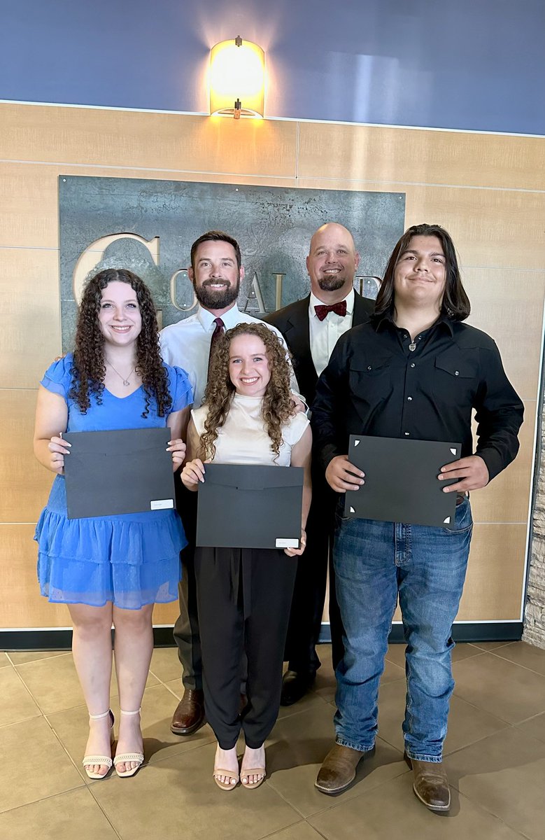 Thanks ⁦<a href="/cisdnews/">Comal ISD</a>⁩ for recognizing our State Powerlifters #BTP 🐺 💪 ⁦<a href="/allison_noble06/">allison noble</a>⁩ ⁦<a href="/FalconeLily/">Lily Falcone</a>⁩ ⁦<a href="/anthony45686640/">Anthony Rodriguez</a>⁩