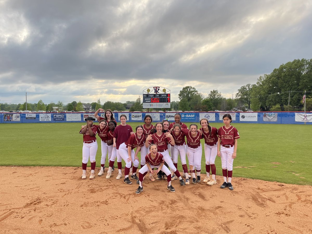 Middle school is headed to the championship! Congrats on a 10-2 victory over Fayette Academy. We play tomorrow at 5:30!