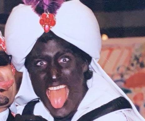 DrPeoplekind's tweet photo. Post em while you can folks before they use Bill C-11 to ban this image.

#BlackFace #TrudeauIsAPsychopath https://t.co/MXARmSKbGw