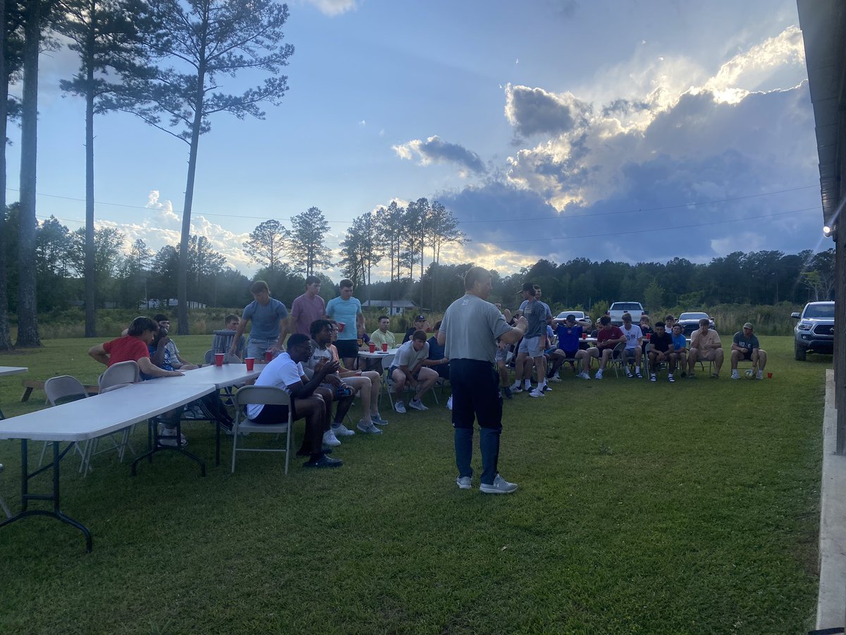 ECCCBaseball's tweet photo. Supper and devotion before Sophomore day and final regular season game.  Let’s finish strong. 
#everythingcounts https://t.co/r080Gw8R13