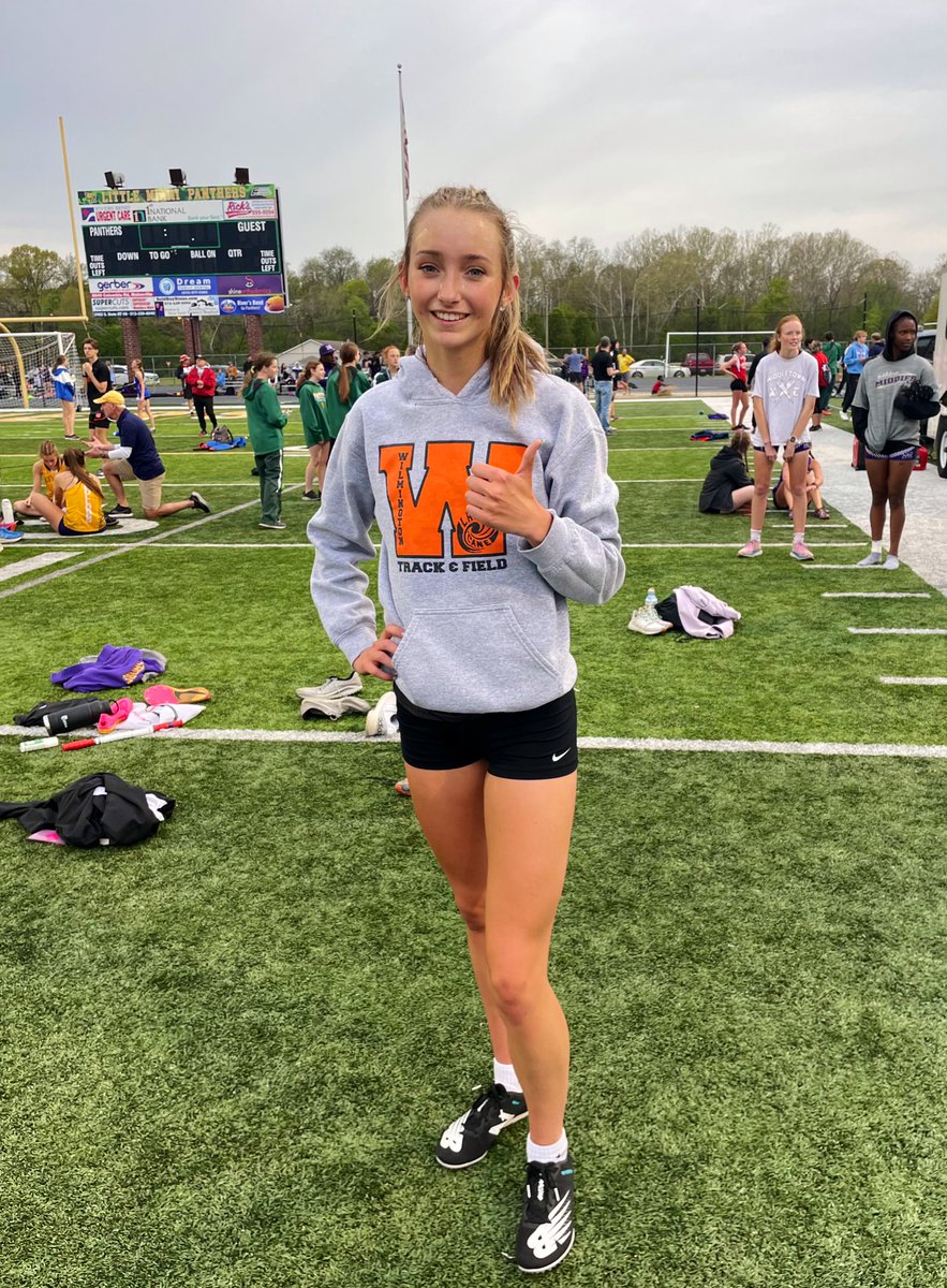 Congratulations to Taylor Noszka on setting a new 3200 school record with a time of 11:31.09!