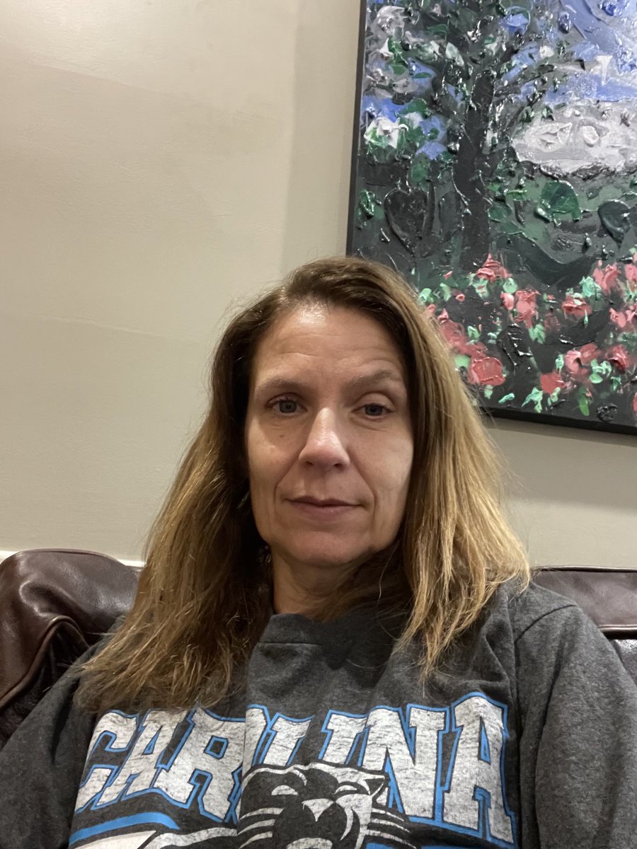 JvanzantCross's tweet photo. Excited!! #keeppounding https://t.co/EAHr8BB4se