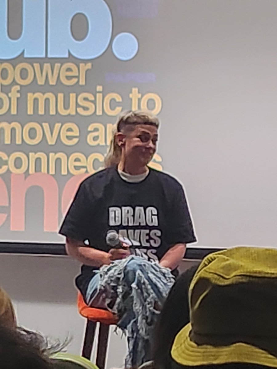 EvieN's tweet photo. A tale of three Peaches t-shirts at the #popcon2023 kickoff keynote https://t.co/KvKDGZjOKS