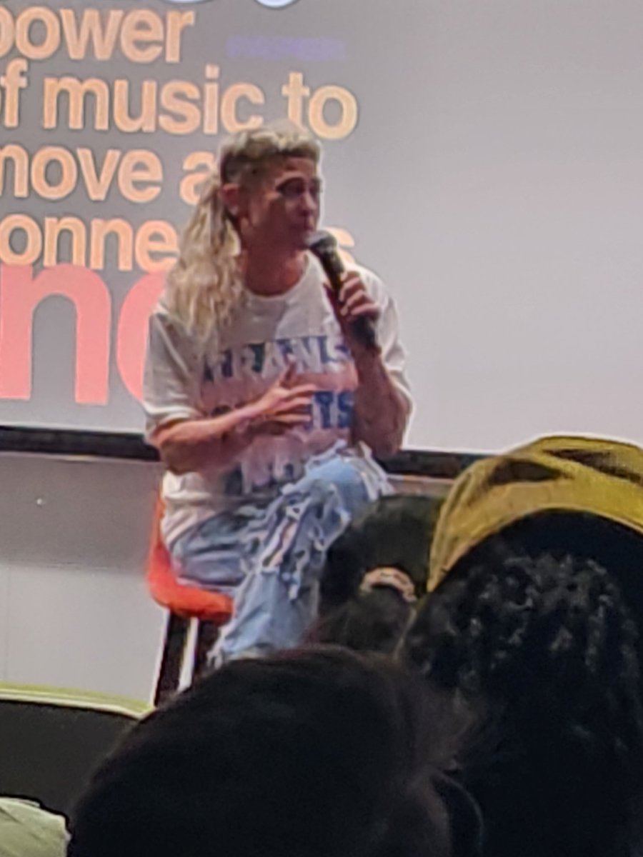 EvieN's tweet photo. A tale of three Peaches t-shirts at the #popcon2023 kickoff keynote https://t.co/KvKDGZjOKS