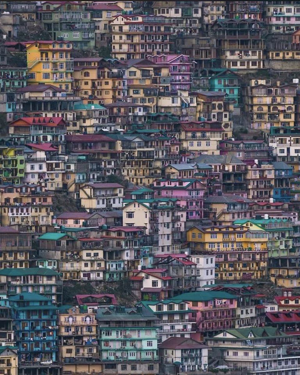 dhawal_sandeep's tweet photo. Urban complex in hills https://t.co/m0UJXtjh5y