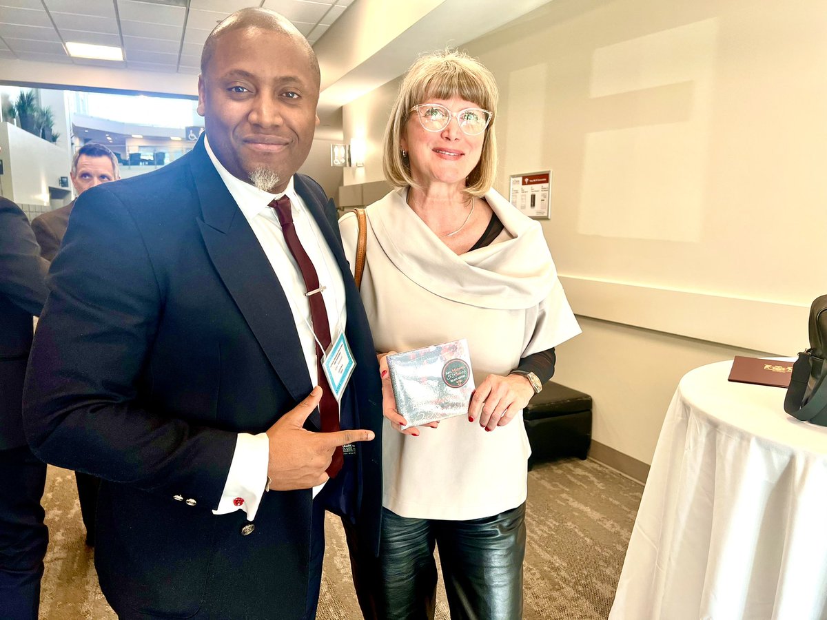 abelmaxwell's tweet photo. 🌹Rencontres fructueuses et échanges sur les initiatives #entrepreneuriales au 1er forum de la @Fedefranco_CA.
➡️Des projets #structurants et #innovants en perspective
Cc: @MonaFortier @danielgiroux10 @LucilleCollard @BenoitHubert4 @BrianVaillanc12
—— https://t.co/z4VAODijbd