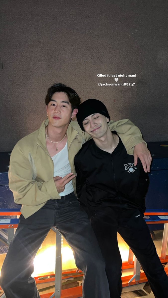 hourly markson ౨ৎ tweet media