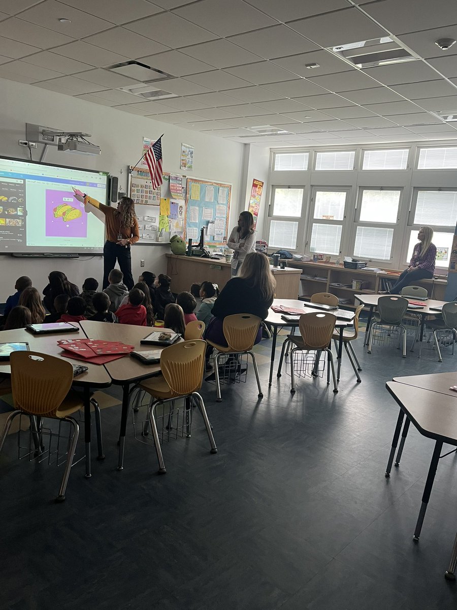 mlopezwalters's tweet photo. Great intervisitation today between Eastport South Manor and East Moriches on FLES &amp; tech integration! Exciting to see local education community innovating and collaborating. #esmsharks #FLES https://t.co/cr6XYoSYx0
