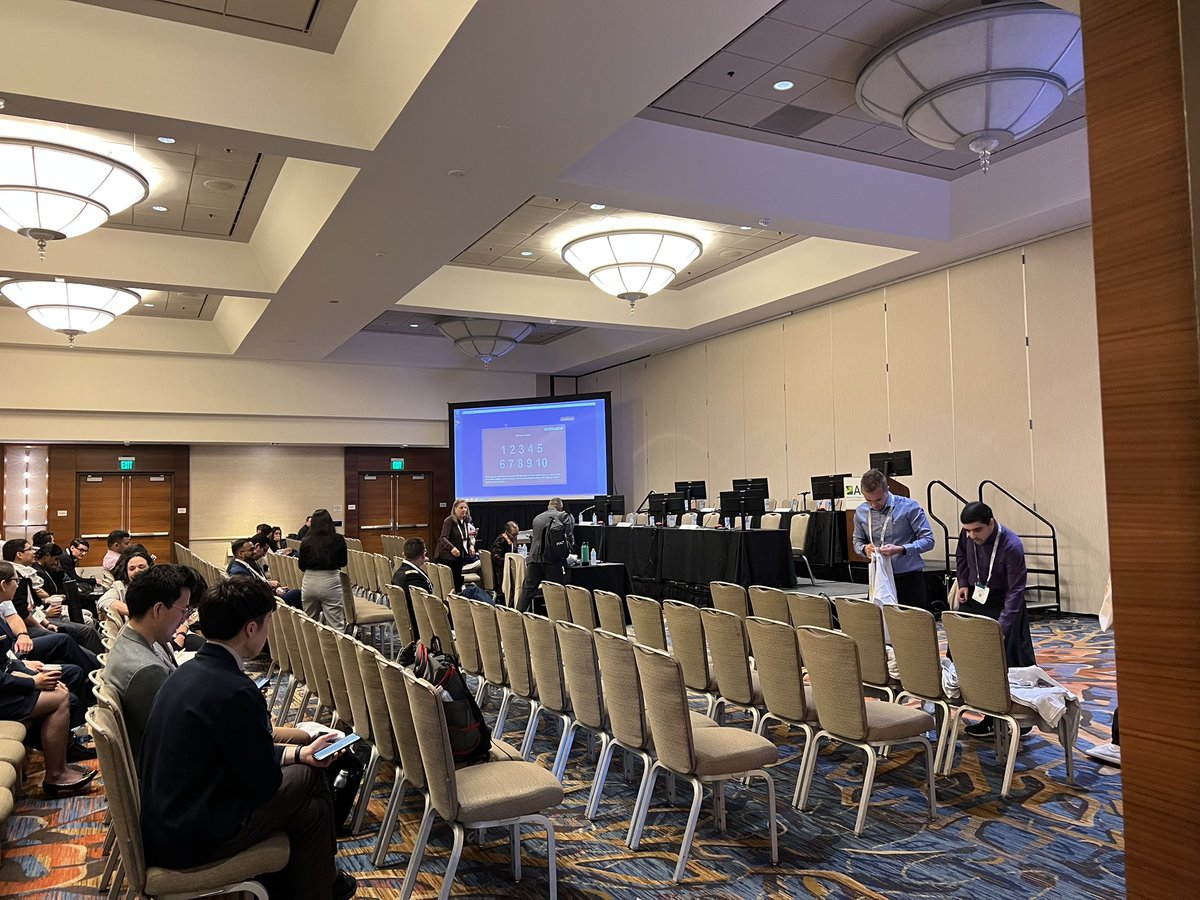 TChaikijurajai's tweet image. So honored to have represented the state of MN and @umnmedresidency for the 2023 National ACP Doctor's Dilemma Competition @ACPIMPhysicians with Sara and @TesfaEr. We did our best! Greatly appreciate support from our attendings, residency program and @mn_acp. #ACP2023 #UMN