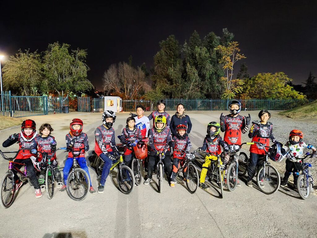 BicicrossMagaz's tweet photo. PenalolenBmx:Hoy toca Control 🕹️
Pilotos preparados/as
Vamos con todo 💪🏼 https://t.co/6rrra9jJ9s https://t.co/OgDFnWjmla