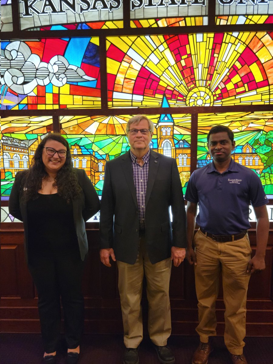 cwrice's tweet image. @smicrobial_ksu was a big winner at the K-State Graduate School recognition event.  Endy received Research in the State, 3min thesis competition, Irosha Oral competition at the Research Forum, Carlos UDP doctoral dissertation, and myself Graduate Faculty Mentoring Award. Thanks.